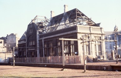 LIEGE PALAIS  DIA 77-942.jpg